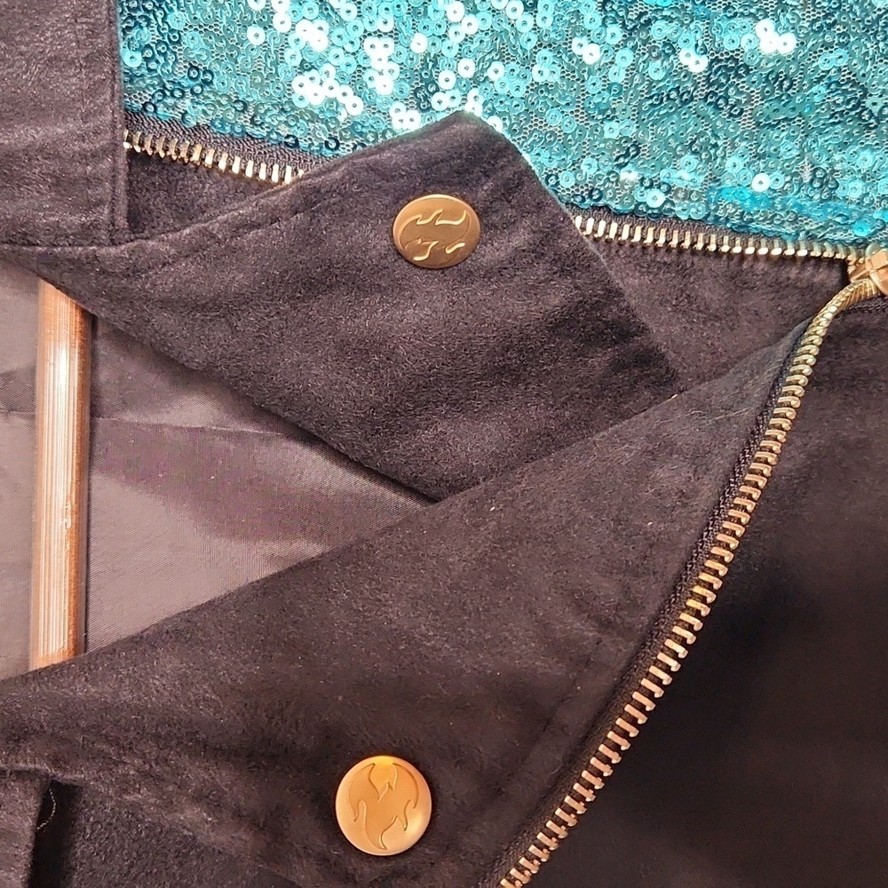 Disney D-Signed Descendants 3 Uma “Wickedly Fierce” Faux Suede Moto Jacket M - Picture 5 of 11
